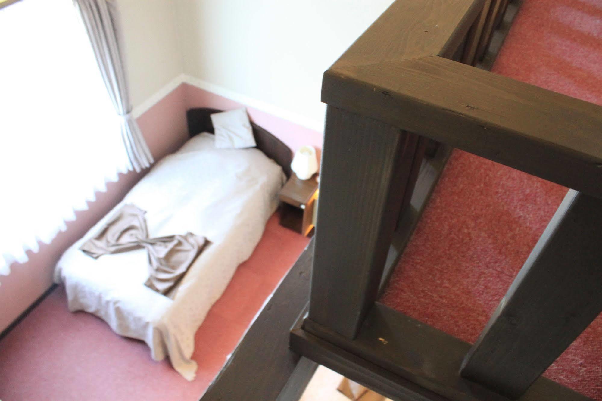 Petit Hotel Blanc Fleur Nakafurano Экстерьер фото